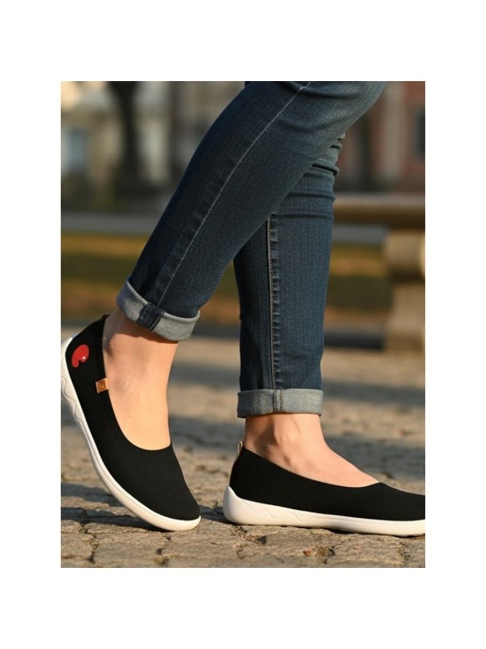 Size 8 UIN Valencia Knitted Black Slip-On Shoes Women’s Knit Travel Flats
